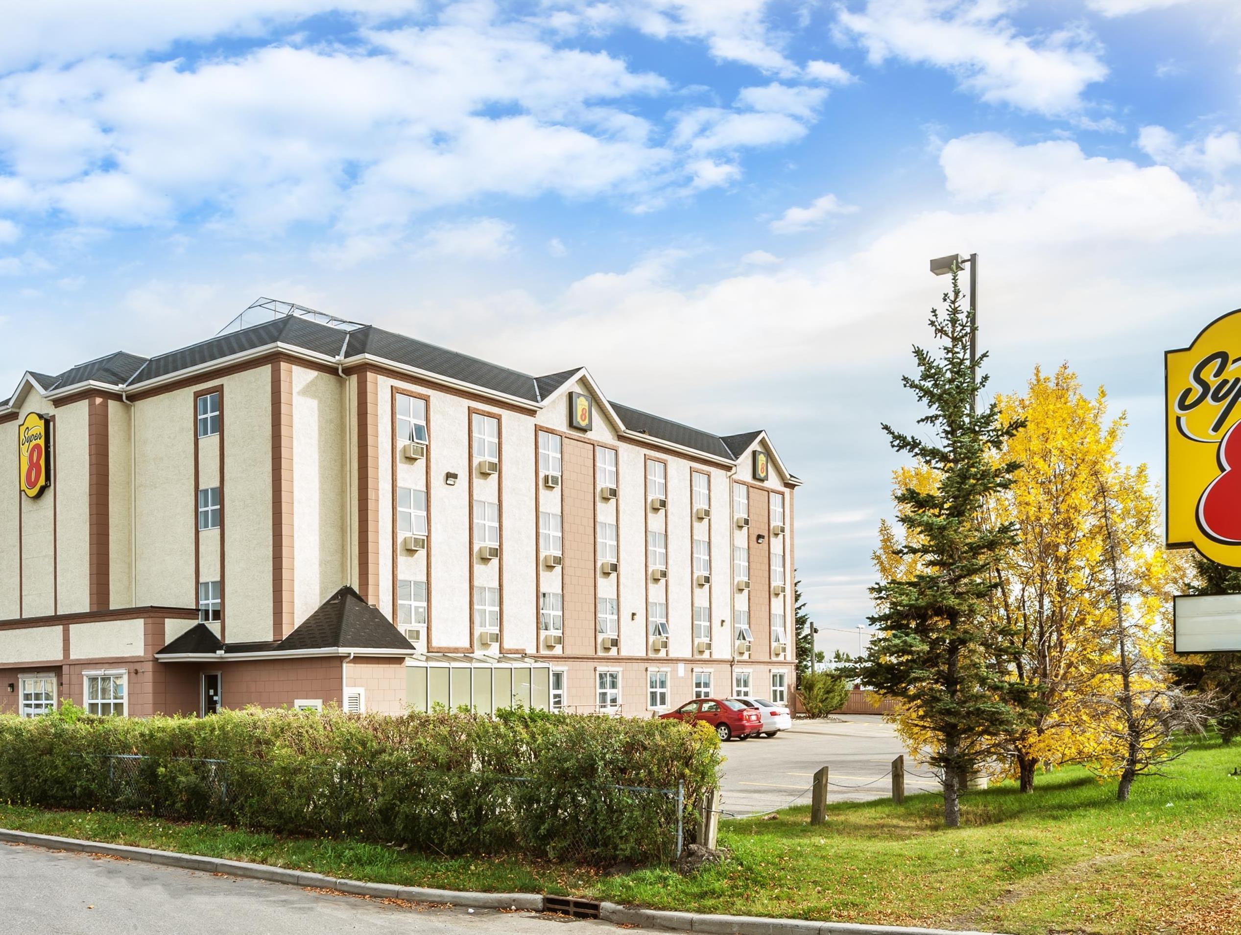 Super 8 By Wyndham Calgary/Airport YYC Exterior foto